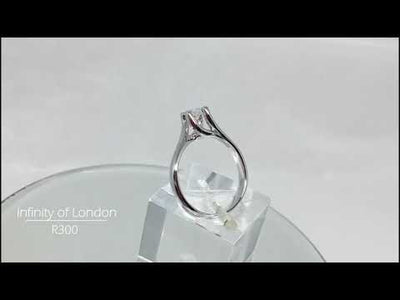 Anello di fidanzamento solitario con diamante in Oro Rosa 18ct - R300